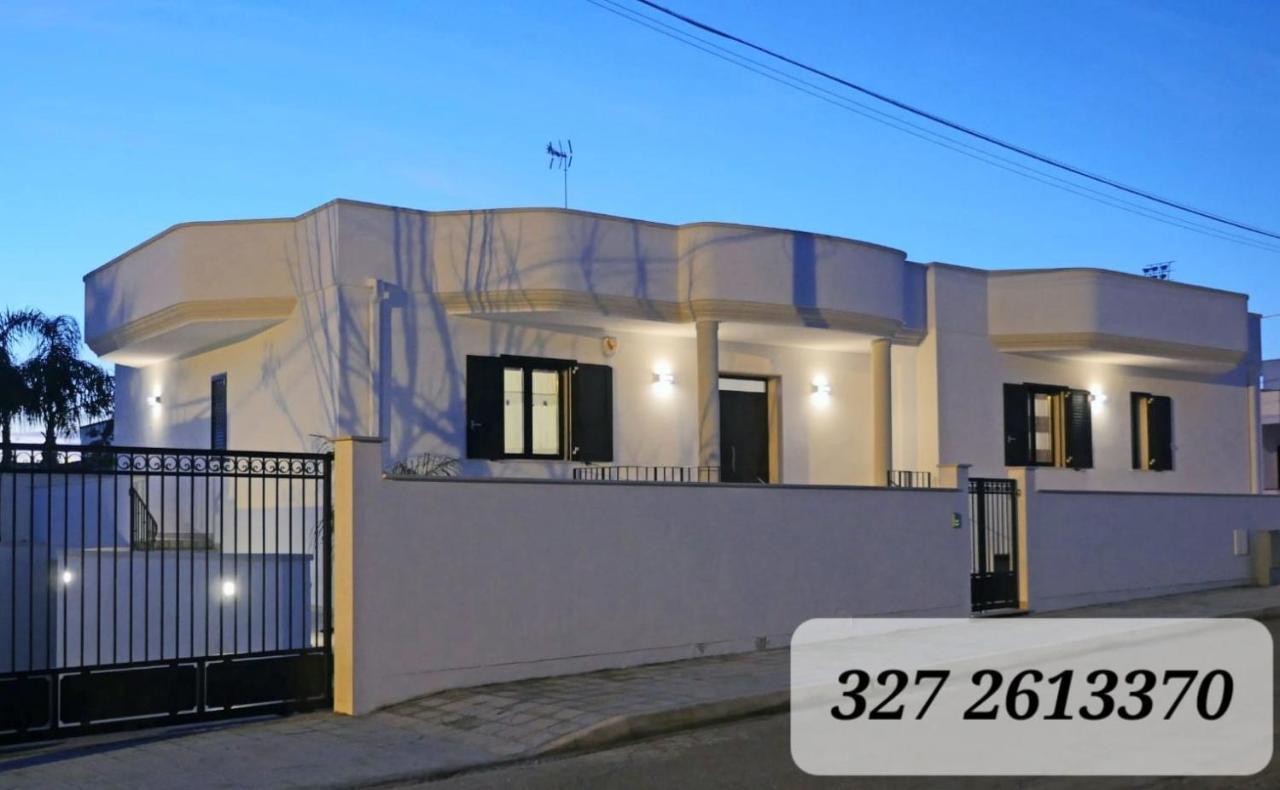Villa Chiara Леверано Екстериор снимка
